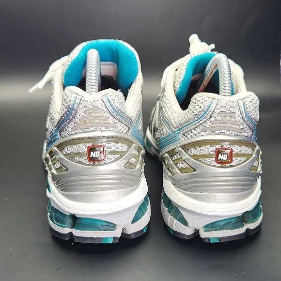 New Balance 1906 (2010) - Picture 6 of 6